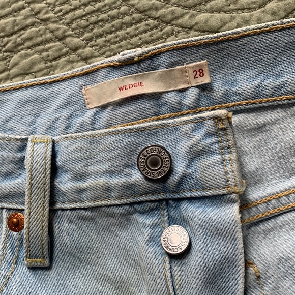 Levi’s Jeans - Picture 3 of 3